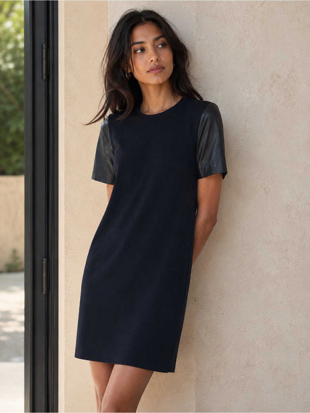 Vince Black Leather Sleeve Shift Dress Size 10 Designer